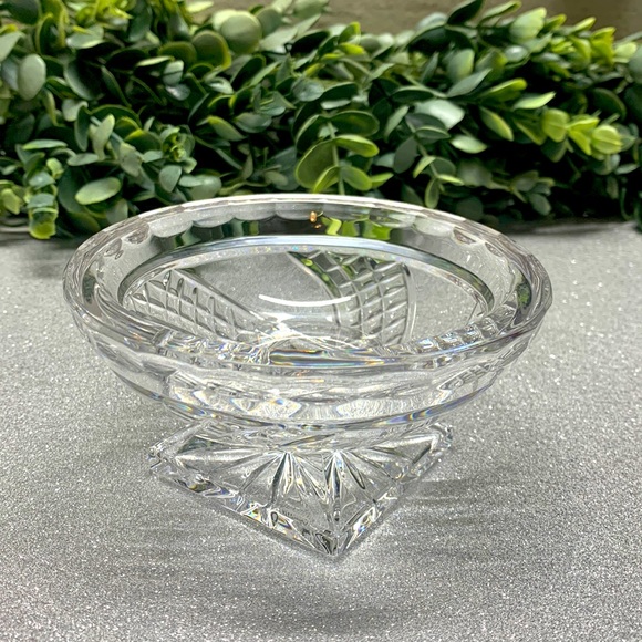 Waterford Crystal Accents Waterford Cut Crystal Small Square Footed Candy Nut Bowl Dish 45